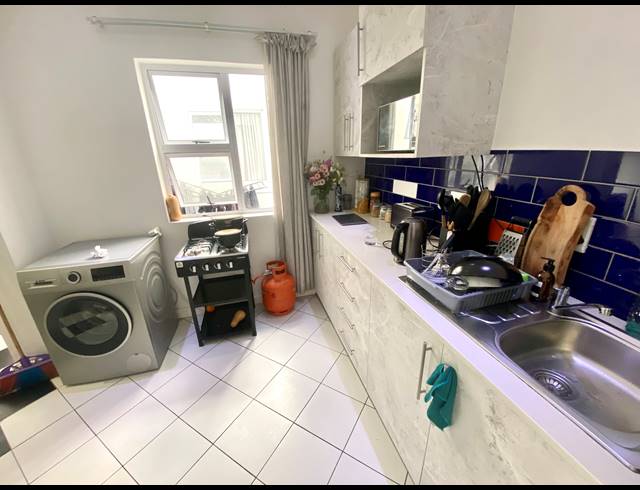 1 BEDROOM FLAT FOR SALE IN CLAREMONT UPPER